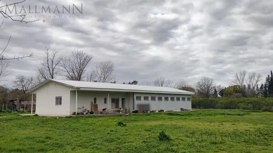 Casa Con Emprendimiento Comercial (pensionado De Mascotas) - Apto Crédito - Retasado | Mallmann Propiedades