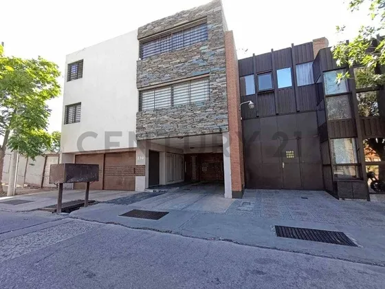 Venta De Departamento En Godoy Cruz
