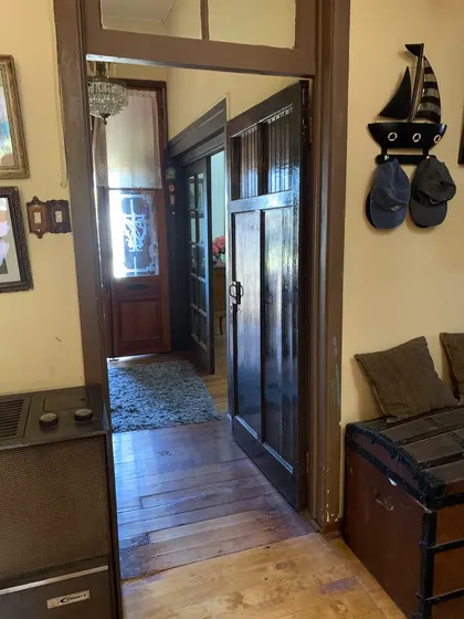 Oportunidad ! Casa Con Gran Terreno En Excelente Ubicación