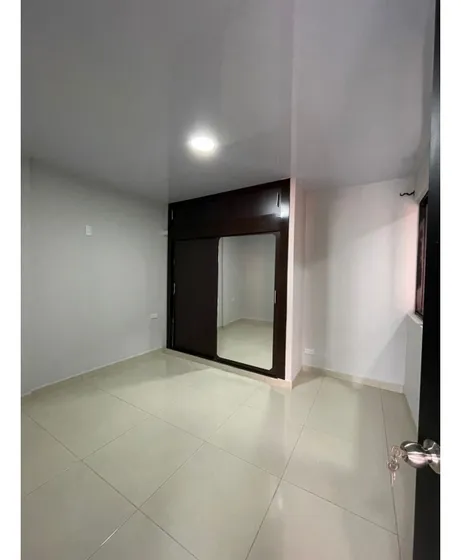 Vendo Edificio Multifamiliar En Las Flores -palmira