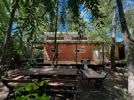 Complejo De Cabañas En Venta - 5 Dormitorios 4 Baños - 5.000mts2 - Escobar