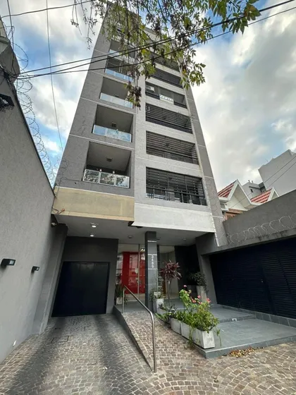 Alquiler Monoambiente C/cochera , Lanus Oeste 