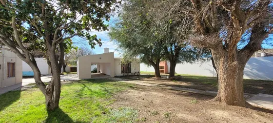 Oportunidad Venta Casa Mas Dos Dptos.amplio Lote