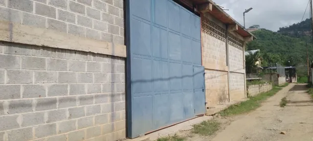 En Venta Galpón Industrial, Excelente Opción De Inversión 