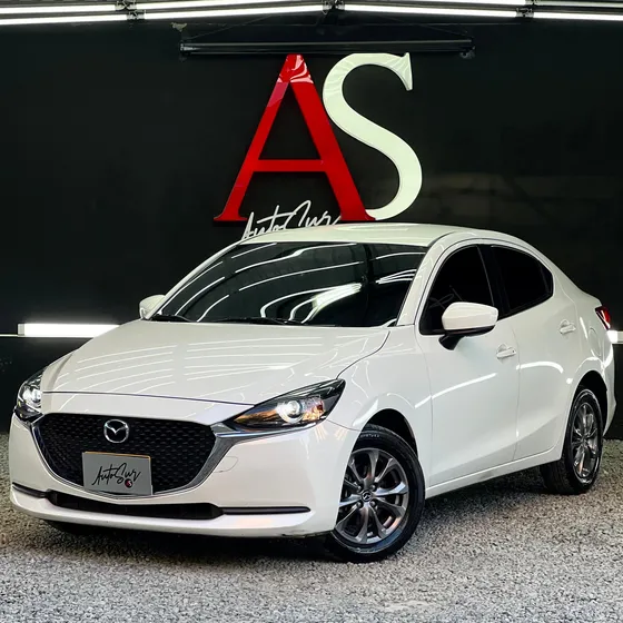 Mazda 2 1.5 Touring Sedan