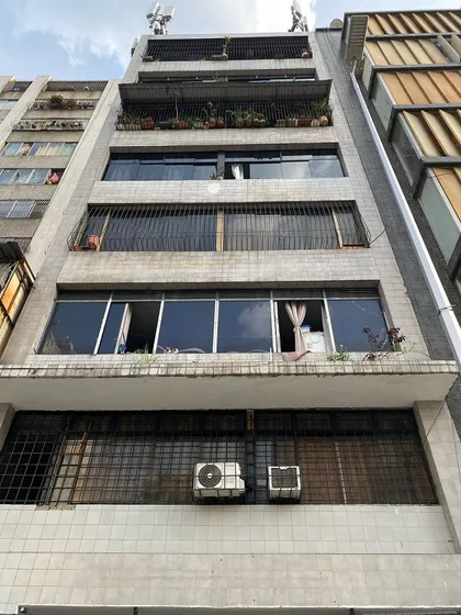 Local-apartamento Puente Llaguno, Avenida Urdaneta 72m2/2h/1b