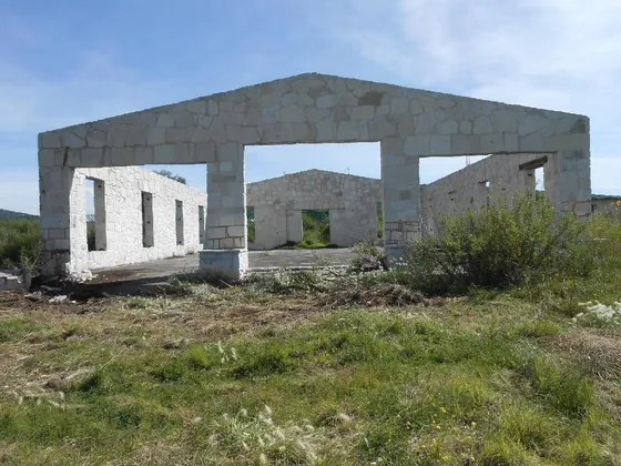 Casa Semiterminada De Cantera En Venta Con 12,700 M2 De Terreno En San Javier Tolcayuca, Hidalgo.