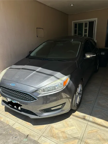 Ford Focus 2.0 Se Hatchback Mt