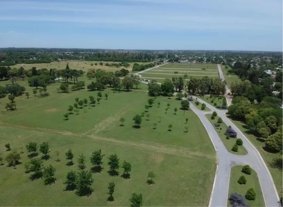 Terreno En Venta - 450mts2 - Longchamps