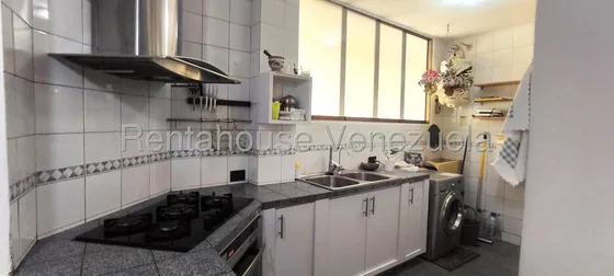 Excelente Y Céntrico Apartamento Amoblado Y Equipado En Alquiler En Los Palos Grandes - Mls #25-24201 - Jca