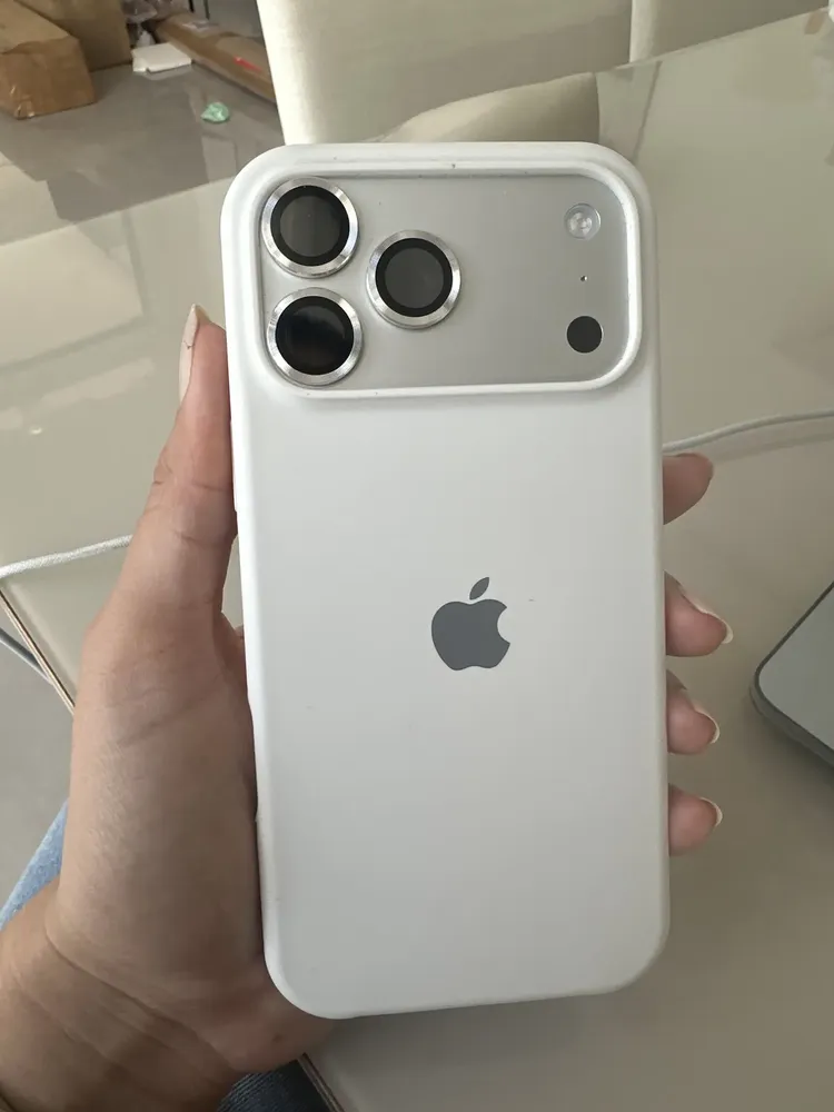 iPhone 17 Pro Max 512GB - Prateado | Frete grátis
