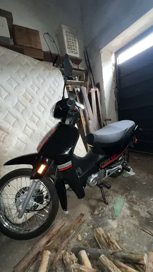 Moto Yumbo Max 50cc