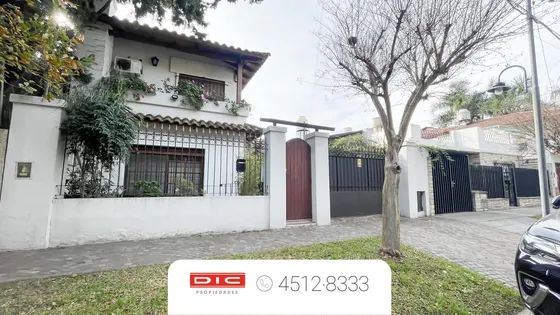 Casa 4 Dormitorios Venta - Carapachay