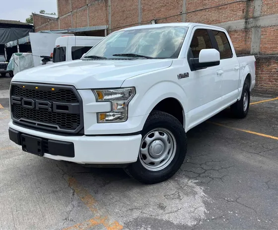 Ford F-150 5.0l Doble Cabina V8 4x4 At