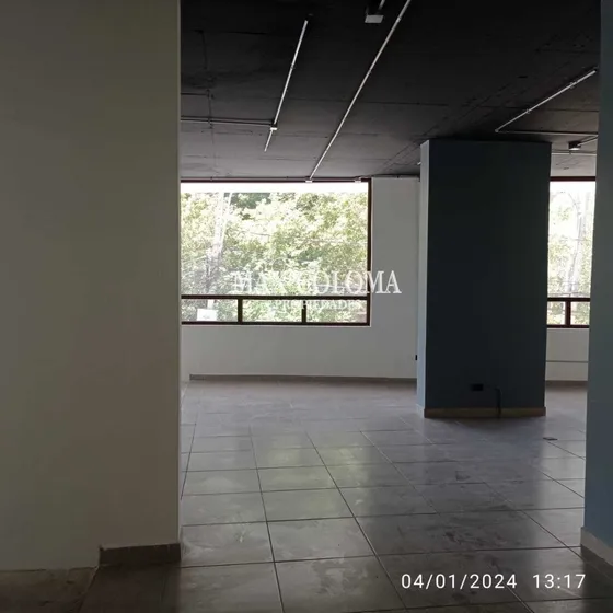 Arriendo Local Comercial Colon Con Hernando De Magllanaes 