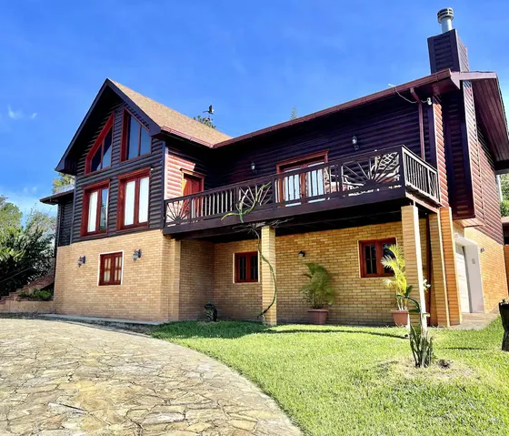 Hermosa Villa En Constanza De Venta