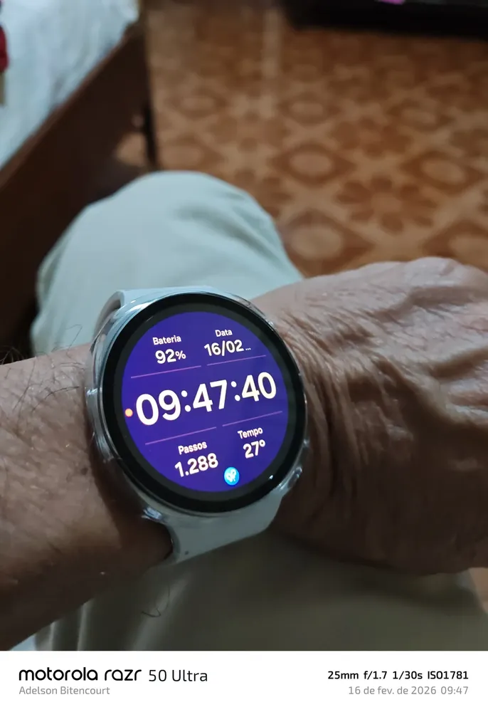Samsung Galaxy Watch8 Smartwatch 44mm Lte, Galaxy Ai Caixa Grafite Pulseira Grafite Bisel Prata - Imagem 3