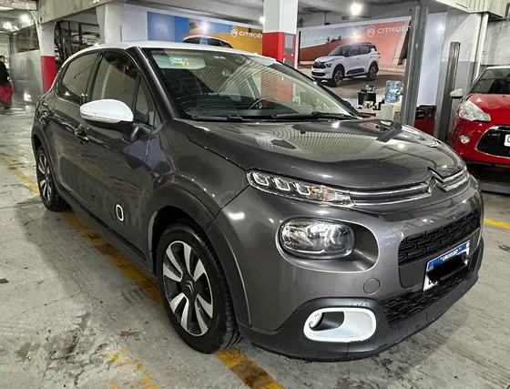 Citroën C3 1.2 Pure Tech 110 At6 Shine Europa
