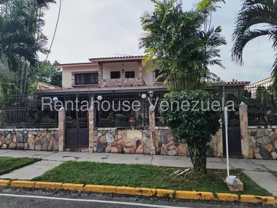 Ammp En Venta Casa En Valencia El Trigal Centro