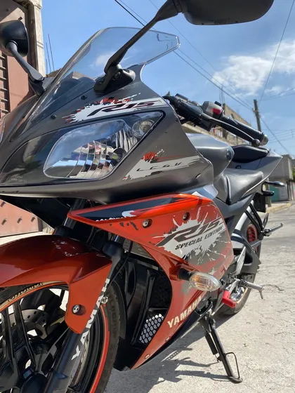Yamaha R15 V2 2016 Edición Especial  Factura Original  T