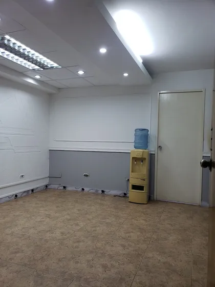 En Alquiler Oficina Ubicada En Centro Profesional Del Norte