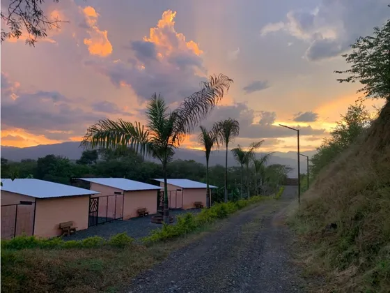 Finca Turística Eco Hotel En Venta, Vereda Los Micos, Sopetran 