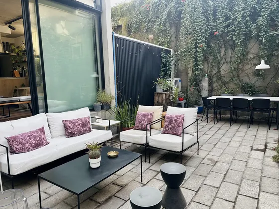 Moderno Y Amplio Dúplex En Primer Piso Con Gran Patio