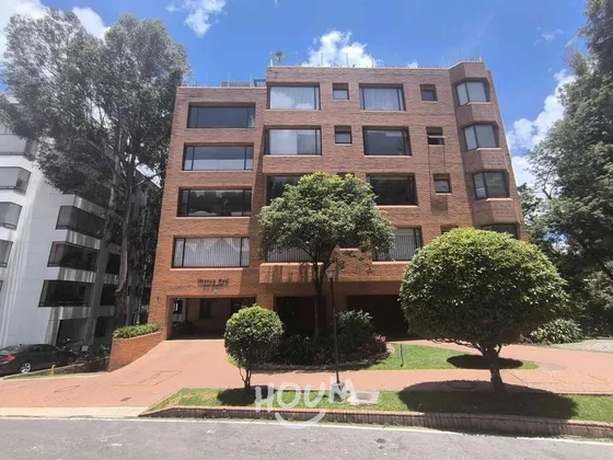 Apartamento En Bosque Medina. 3 Habitaciones, 238 M², Id: 151321