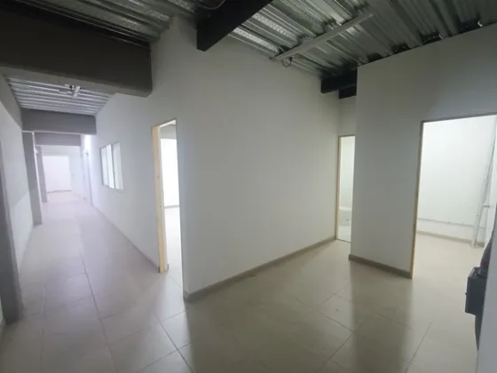  Local En Arriendo Ubicado En Itaguí Sector Simón Bolívar (27334).