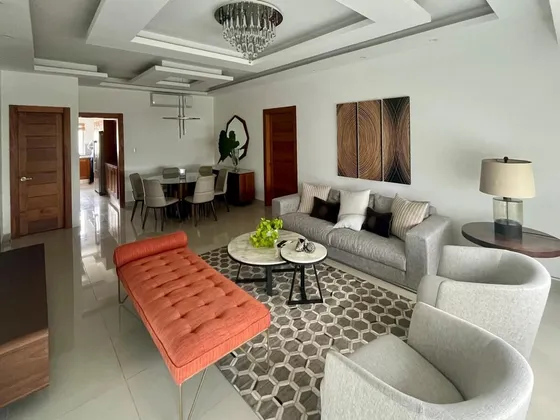 Alquiler De Apartamento En Serralles
