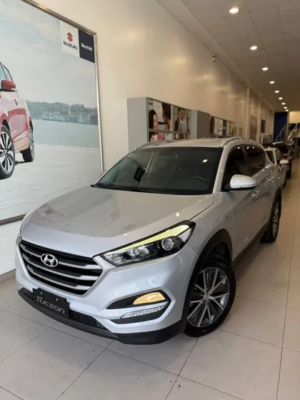 Hyundai Tucson 2.0 16v