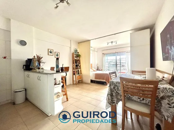 Venta Monoambiente Con Balcon En Excelente Zona