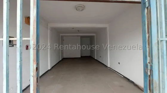 Dennymar, Alquila Local Comercial En Zona Oeste De La Ciudad De Barquisimeto Comodo Amplio A Pie De Calle Con Alta Seguridad Y Todos Los Servicios Basicos B4a22731                                     