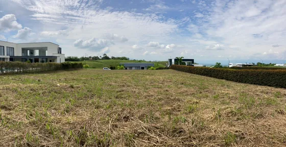 Lote En Venta En Condominio Campestre, Sector Cerritos 