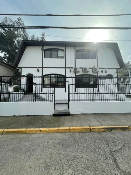 Hermosa Casa Comercial Y Habitacional
