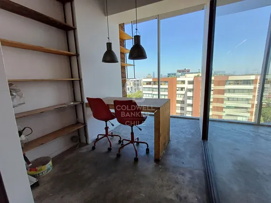 Arriendo De Oficina Con Vista Despejada - Vitacura