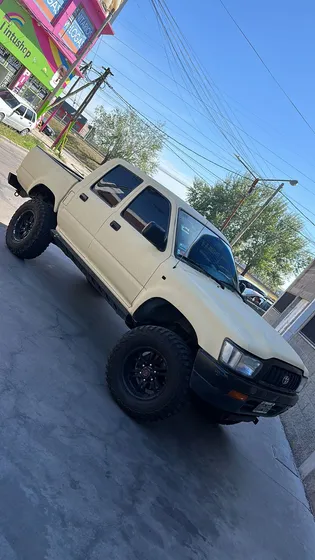 Toyota Hilux 3.0 D/cab 4x4 Sr