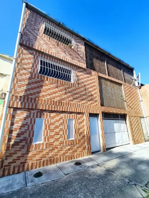 Venta De Quinta En Av. Universidad, Naguanagua - 1448 Inmobiliaria Maggi.