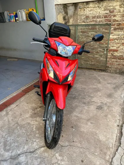 Excelente Estado, Prácticamente Nueva Con Poco Uso Y Único
