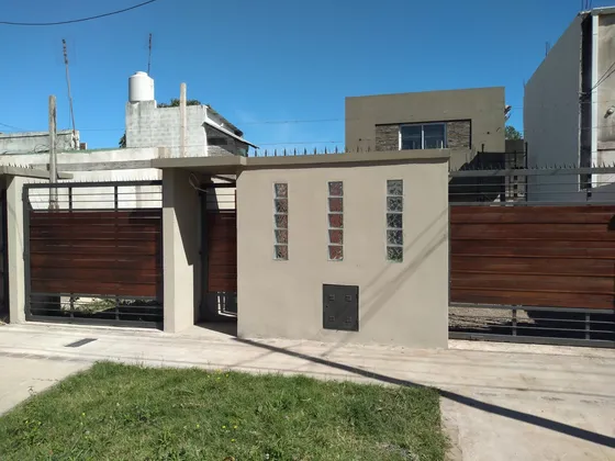 Casa Ph En Venta De 3 Ambientes En Pacheco