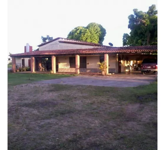 Casa Ubicada En Sector Pararisito Ve16-001sp-nand