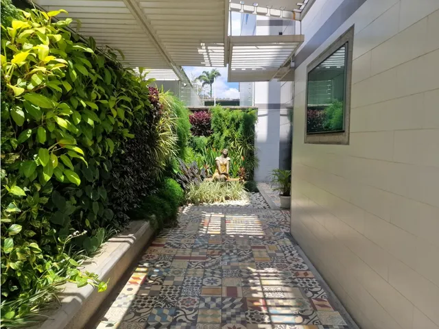 Apartamento En Venta Los Naranjos De Las Mercedes,139m2,1h,3b,3pe