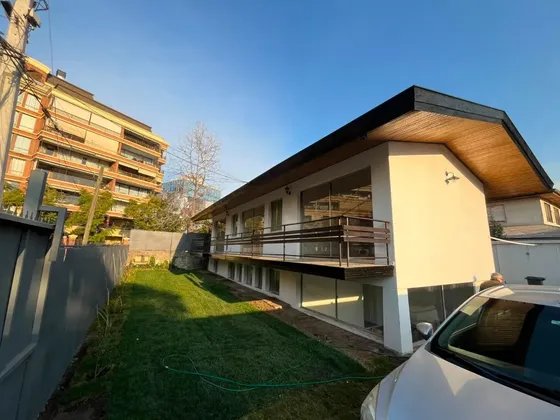 Excelente Casa Refaccionada En Inmejorable Ubicación
