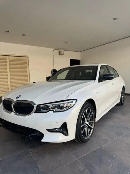 Bmw Serie 3 330e Hibrido