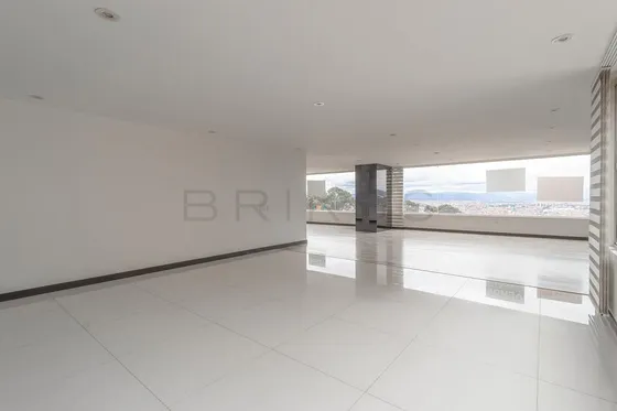 Apartamento En Venta En El Refugio-chapinero. Cod V4716
