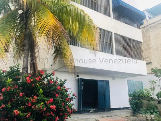 Local Comercial En Venta Macuto