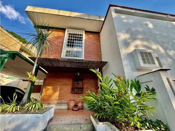 Se Vende Casa 470m2 4h+s+anexo/5b/2p El Cafetal