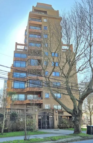 Oportunidad!! Amplio Departamento 4d En Edificio Don Bosco
