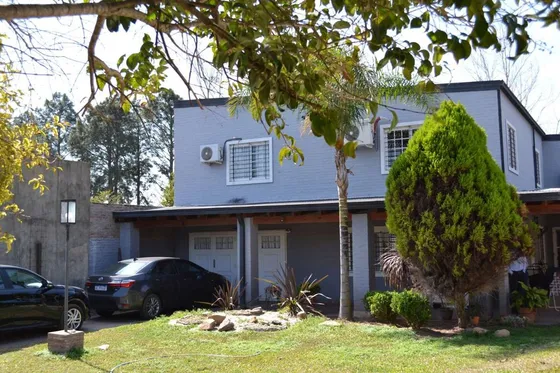 Propiedad En Venta 5 Dorm Y Cochera En Rincon