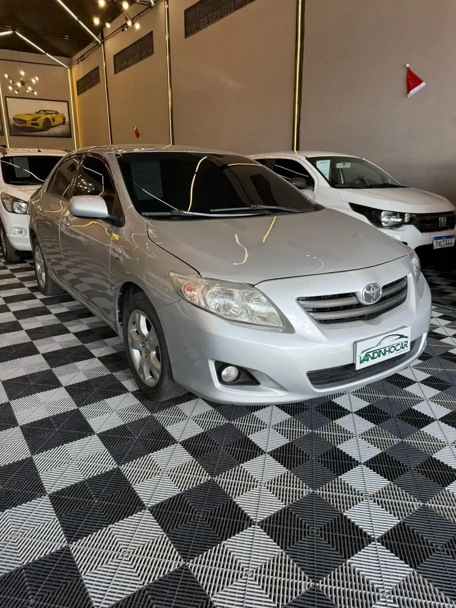 Toyota Corolla 1.8 16v GLi Flex 4p